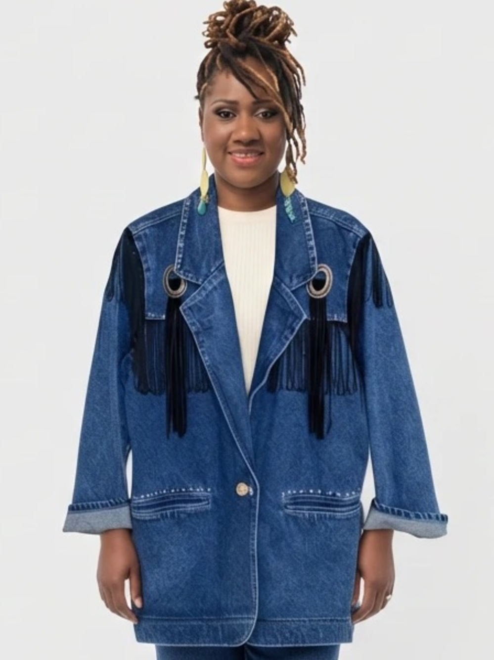 Straight-Leg Women’s Jeans in Blue with Fringe Accent